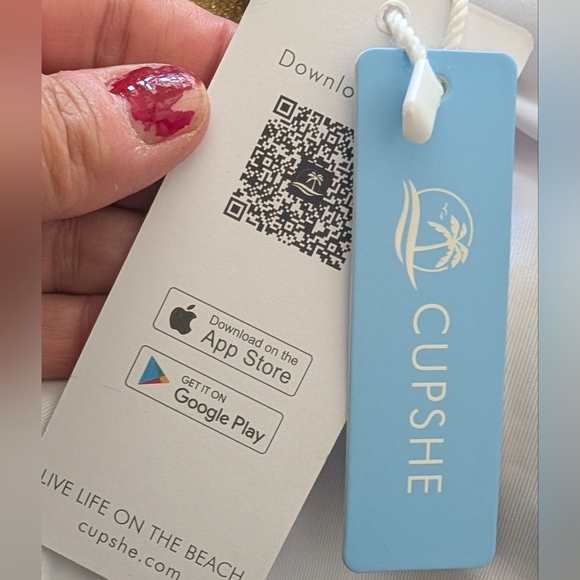 Cupshe Ladies One Piece Floral Striped Swimsuit - Picture 4 of 4